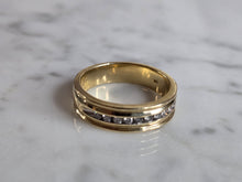 Load image into Gallery viewer, Mens Vintage Estate 14K Yellow Gold Diamond Ring 6.1g E7382