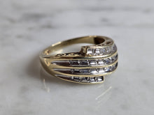 Load image into Gallery viewer, Womens Vintage Estate 10K Yellow Gold Modernist Diamond Ring 2.8g E7385