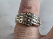 Load image into Gallery viewer, Womens Vintage Estate 10K Yellow Gold Modernist Diamond Ring 2.8g E7385