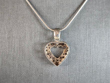 Load image into Gallery viewer, Womens Vintage Estate Sterling Silver CZ Heart Pendant Necklace 12.3g E7404