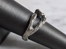 Load image into Gallery viewer, Womens Vintage Estate Sterling Silver Modernist Ring 4.7g E7421