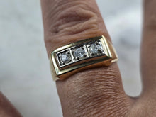 Load image into Gallery viewer, Mens Vintage Estate 14K Yellow Gold Diamond Ring 3.6g  E7429