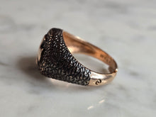 Load image into Gallery viewer, Womens Vintage Estate Sterling Silver Rose Gold Tone Cross Ring 6.6g E7442