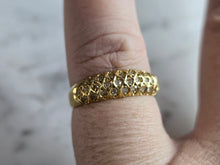Load image into Gallery viewer, Womens Vintage Estate 18K Yellow Gold Diamond Ring 2.6g E7443