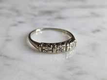 Load image into Gallery viewer, Womens Vintage Estate 14K White Gold Diamond Ring, 2.4g E7445