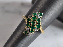 Load image into Gallery viewer, Womens Vintage Estate 14K Gold Diamond &amp; Emerald Cluster Ring 4.1g E7454
