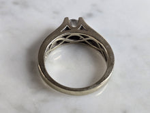 Load image into Gallery viewer, Womens Vintage Estate 14K White Gold Diamond Ring, 5.7g E7457