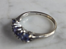 Load image into Gallery viewer, Womens Vintage Estate 14k White Gold Iolite ? Ring 3.1g E7458