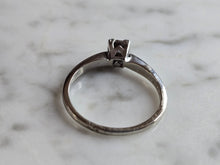 Load image into Gallery viewer, Womens Vintage Estate 14K White Gold Diamond Ring, 2.5g E7471