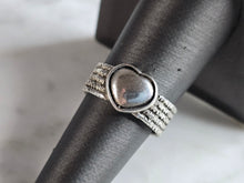 Load image into Gallery viewer, Womens Vintage Estate Sterling Silver Heart Ring 4.7g E7479
