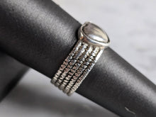 Load image into Gallery viewer, Womens Vintage Estate Sterling Silver Heart Ring 4.7g E7479