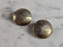 Load image into Gallery viewer, Womens Vintage Estate Sterling Silver Southwestern Earrings 6.1g E7484