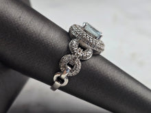 Load image into Gallery viewer, Womens Vintage Estate Sterling Silver Topaz CZ Ring 5.1g #E7501