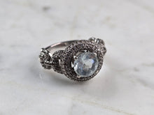 Load image into Gallery viewer, Womens Vintage Estate Sterling Silver Topaz CZ Ring 5.1g #E7501