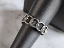 Load image into Gallery viewer, Womens Vintage Estate Sterling Silver Modernist Ring 4.3g E7503