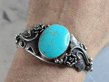 Load image into Gallery viewer, Womens Vintage Estate Sterling Silver Southwestern Turquoise Cuff Bracelet 39.7g E7524