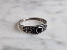 Load image into Gallery viewer, Womens Vintage Estate Sterling Silver Modernist Onyx Ring 2.2g E7526