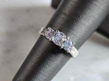 Load image into Gallery viewer, Womens Vintage Estate Sterling Silver Modernist CZ Ring 3.2g E7527