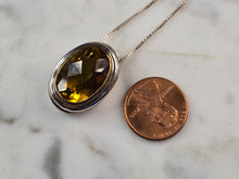 Load image into Gallery viewer, Womens Vintage Estate Sterling Silver Citrine Pendant Necklace 9.9g E7550