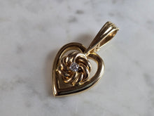 Load image into Gallery viewer, Womens Vintage Estate 14K Yellow Gold Diamond Heart Pendant 7.9g E7554