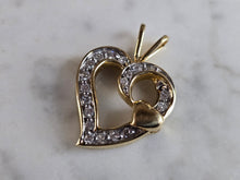 Load image into Gallery viewer, Womens Vintage Estate 14K Yellow Gold Diamond Heart Pendant 4.6g E7557