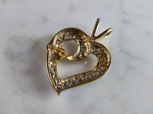 Load image into Gallery viewer, Womens Vintage Estate 14K Yellow Gold Diamond Heart Pendant 4.6g E7557