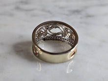 Load image into Gallery viewer, Womens Vintage Estate 14K Yellow White Gold Diamond Ring 4.4g E7567