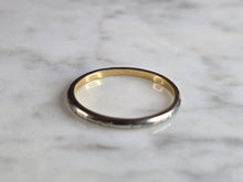 Load image into Gallery viewer, Womens Vintage Estate 18k White Gold Ring 2.1g E7570