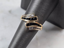 Load image into Gallery viewer, Womens Vintage Estate 10K Gold Onyx Diamond Ring 3.9g E7578
