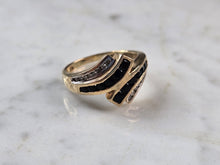 Load image into Gallery viewer, Womens Vintage Estate 10K Gold Onyx Diamond Ring 3.9g E7578