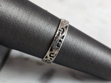 Load image into Gallery viewer, Womens Vintage Estate Sterling Silver Modernist Ring 1.1g E7582