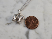 Load image into Gallery viewer, Womens Sterling Silver Bear Pendant Necklace 6.8g E7602