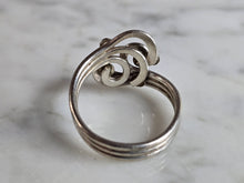 Load image into Gallery viewer, Womens Vintage Estate Sterling Silver Modernist Ring 4.5g E7606