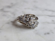 Load image into Gallery viewer, Womens Vintage Estate 18k White Gold Diamond Cluster Ring 6.3g  E7607