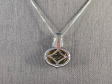 Load image into Gallery viewer, Womens Vintage Estate Sterling Silver Modernist Pendant Necklace 7.2g E7618
