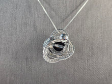 Load image into Gallery viewer, Womens Vintage Estate Sterling Silver Modernist Pendant &amp; Necklace 8.9g E7619