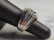 Load image into Gallery viewer, Mens Vintage Estate Sterling Silver Jesus Maritime Anchor Ring 15.5g E7630