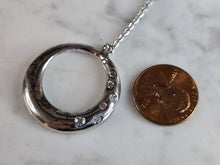 Load image into Gallery viewer, Womens Vintage Estate Sterling Silver Modernist Pendant &amp; Necklace 9.6g E7631