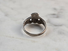 Load image into Gallery viewer, Womens Girls Vintage Estate Sterling Silver Irish Claddagh Heart Ring 1.6g E7645