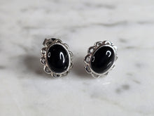 Load image into Gallery viewer, Womens Vintage Estate Sterling Silver Onyx Earrings 2.5g E7648