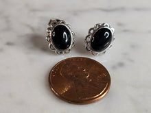 Load image into Gallery viewer, Womens Vintage Estate Sterling Silver Onyx Earrings 2.5g E7648