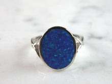 Load image into Gallery viewer, Womens Sterling Silver Modernist Blue Opal Ring 5.1g E764