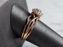 Load image into Gallery viewer, Womens Vintage Estate 10K Rose Gold Diamond Ring 4.6g E7657