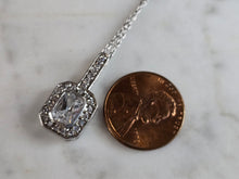 Load image into Gallery viewer, Womens Vintage Estate Sterling Silver CZ Pendant w/ Necklace 3.3g E7664
