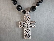 Load image into Gallery viewer, Womens Vintage Estate Sterling Silver Cross Pendant &amp; Necklace 61.8g E7671
