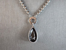 Load image into Gallery viewer, Womens Vintage Estate Sterling Silver Tear Drop Pendant &amp; Necklace 22.7g E7672