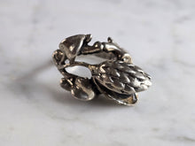 Load image into Gallery viewer, Womens Vintage Estate Sterling Silver Floral Ring 9.4g E7693