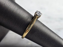Load image into Gallery viewer, Womens Vintage Estate 18K Yellow Gold Diamond Engagement Ring 3.3g E7735
