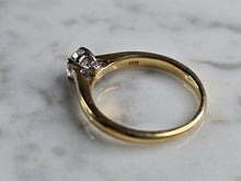 Load image into Gallery viewer, Womens Vintage Estate 18K Yellow Gold Diamond Engagement Ring 3.3g E7735