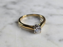 Load image into Gallery viewer, Womens Vintage Estate 18K Yellow Gold Diamond Engagement Ring 3.3g E7735